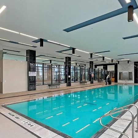 리치몬드 힐 High Floor View - Pool & Gym - Close To Shopping 아파트 외부 사진